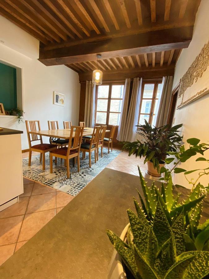 Vaste Appartement Centre Historique De 多勒 外观 照片